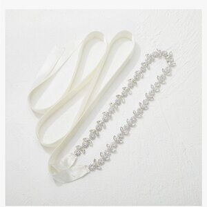 Elegant White and Silver Women's Wedding Dress Belt